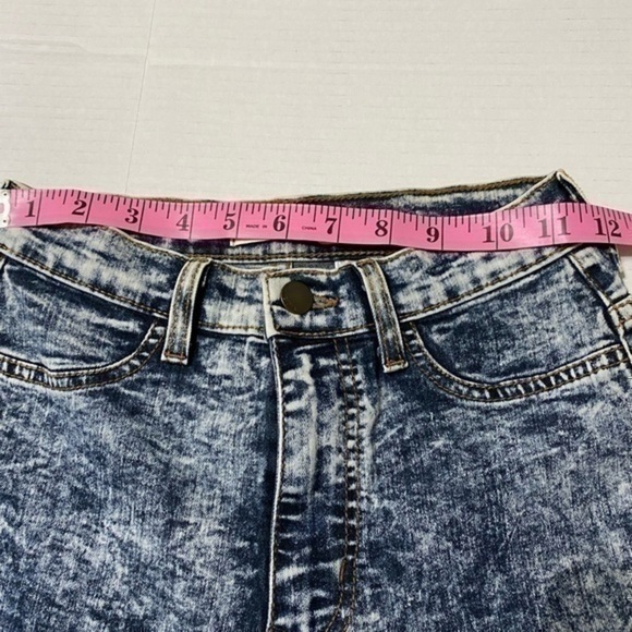 Vibrant m.i.u high waisted jeans Size 3 - Picture 7 of 7